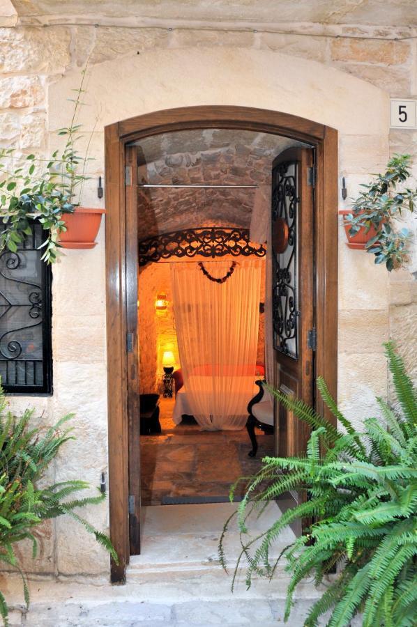 Corte Sagarriga Visconti Giovinazzo Exterior foto